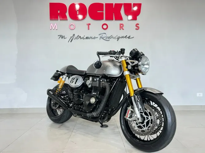 Triumph THRUXTON R 1200cc