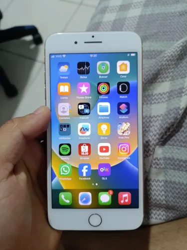 iPhone 8 plus