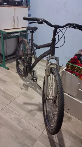 Bicicleta aro 26 
