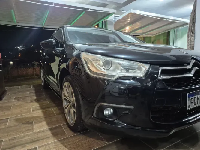 Citroen DS4 1.6 Turbo 16V 5P Aut. 2013