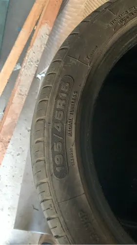 Pneu 195/45/15 Snow flat