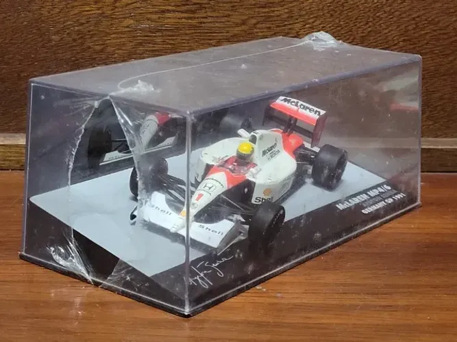 McLaren MP4/6 Ayrton Senna 1991 Coleção Lendas Brasileiras Automobilismo F1 Miniatura 1/43