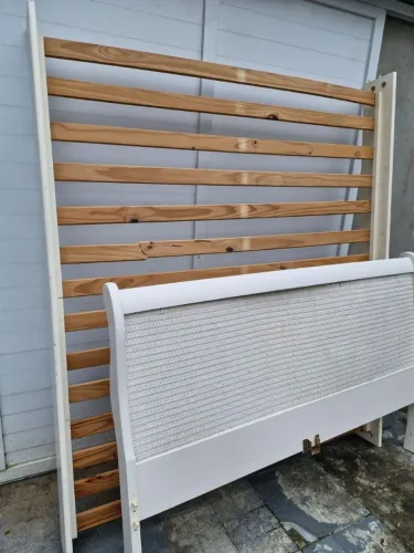 Cama de casal com colchão 