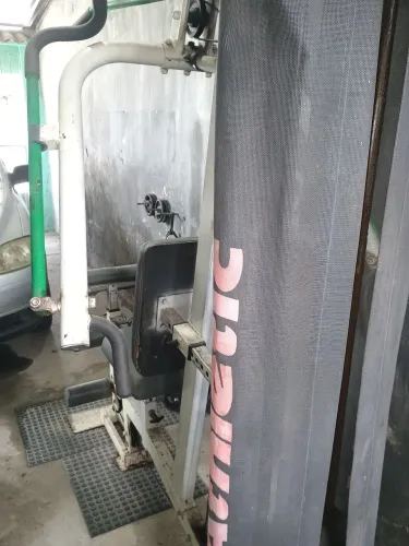 Máquina de musculação 