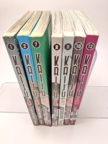 Manga Kaiju n° 8 volumes 1 (capa variante), 2, 7, 8, 9, 10, 12