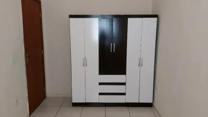GUARDA ROUPAS EM MDF - BOM ESTADO!