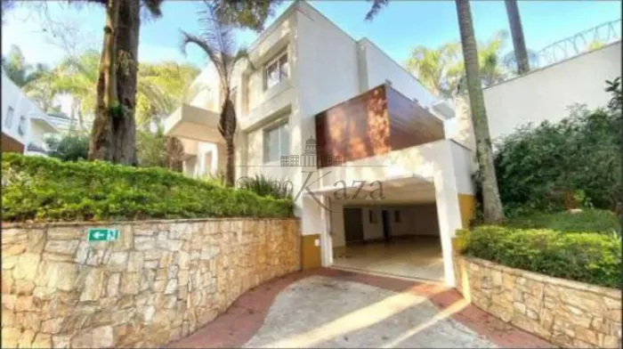 Casa em Condomínio - Alto da Boa Vista - 4 Dormitórios - 857m².