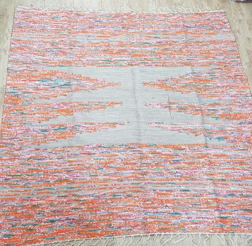 Tapete para meio de sala ou quarto malha artesanato feito em tear 1,5 metro