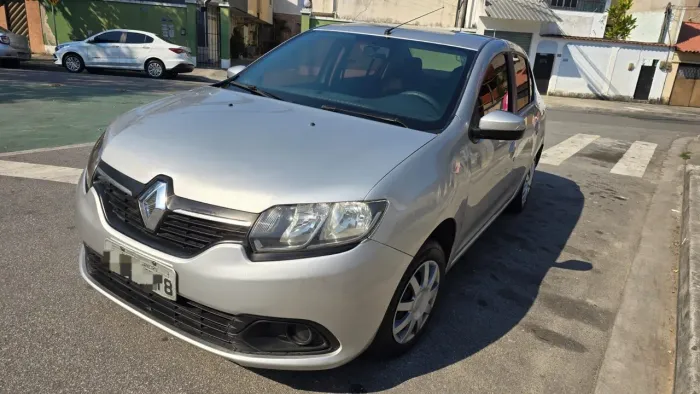 Renault Logan Dynamique Hi-flex 1.6 8V 4P 2016