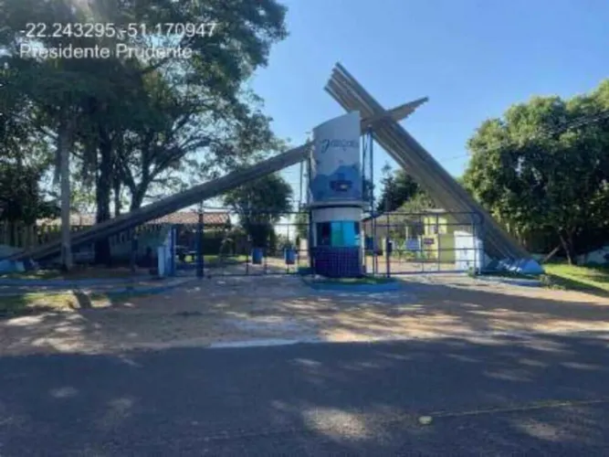 CASA RESIDENCIAL em MARTINÓPOLIS - SP, Jardim Jangada
