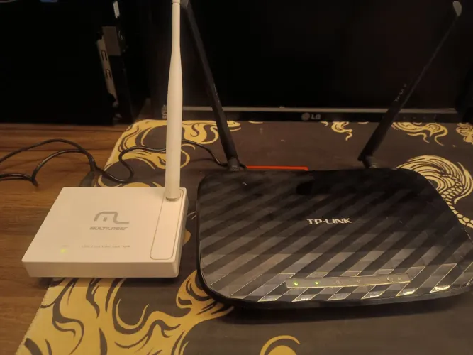Kit 2 Roteadores Wi-Fi TP-Link AC750 + Multilaser 