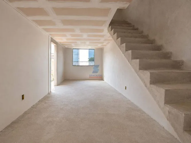 Casa Geminada à venda, 3 quartos, 3 suítes, 3 vagas, Novo Eldorado - Contagem/MG