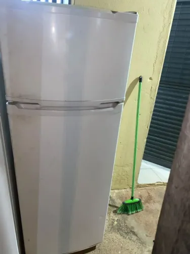 Geladeira cônsul dúplex 100%