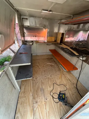 Trailer lanche documentado 