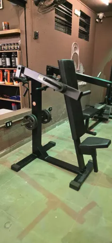 Maquina de ombros desenvolvimento