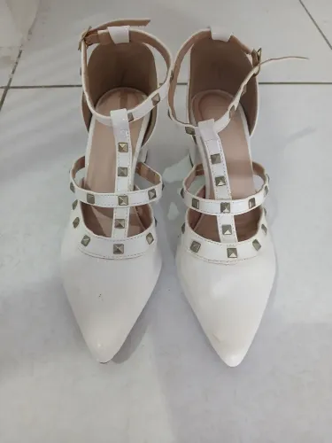 Vendo sapato! 