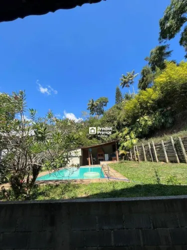 Chácara à Venda com Piscina | 3.274 m² | Escritura | Aceita Financiamento e Permuta
