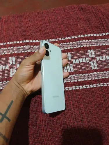 Vender celular a 15 