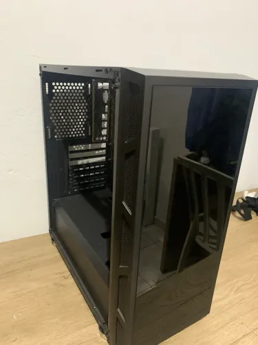 Vende-se gabinete simples 