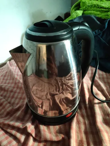 Chaleira elétrica 22w
