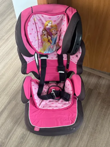 Cadeirinha infantil para carro 