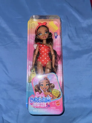 Boneca Barbie Dream Besties Teresa - Versão Praia 
