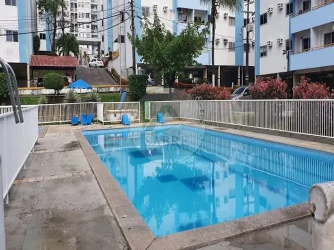 Apartamento ponta negra Cond Boa Vista amplo e próx a tudo