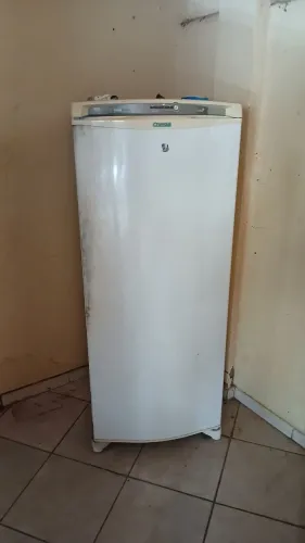 Geladeira consul frost free