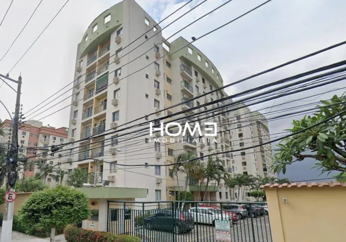 Apartamento com 2 dormitórios à venda, 48 m² por R$ 131.000,00 - Campinho - Rio de Janeiro