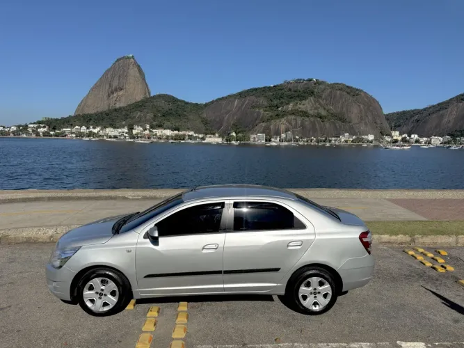 Chevrolet Cobalt LS 1.4 8V Flexpower 4P 2015