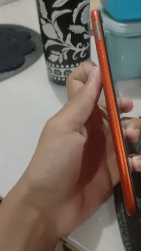Troco ou vendo procuro bike ou ps3 o celular está com a tela quebrada 