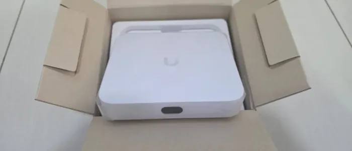 Unifi Ubiquiti Ucg-ultra Unifi Cloud Gateway Ultra Roteamento 1gbps