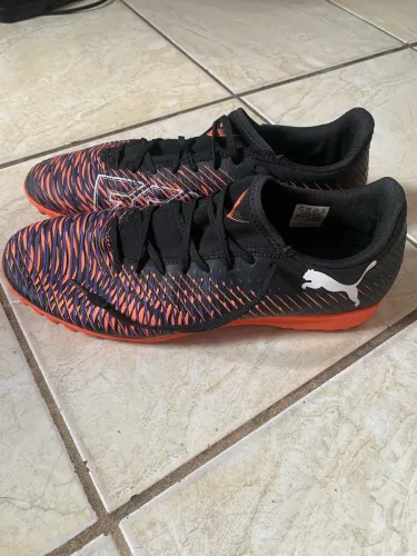 Chuteira Puma Future 8 Society