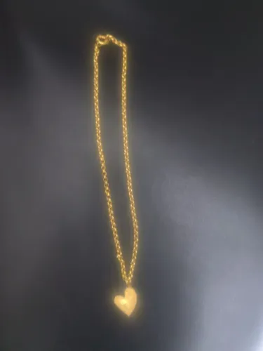 Lindo cordão e pingente em ouro 