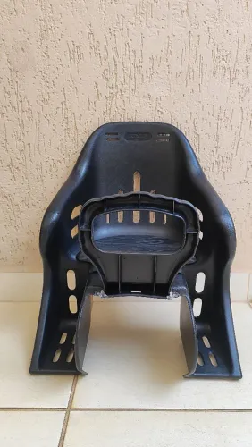 Cadeirinha traseira para bicicleta