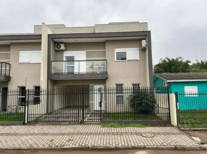 CASA RESIDENCIAL em SANTA MARIA - RS, PINHEIRO MACHADO