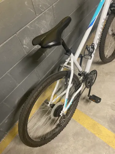 Bicicleta B-twin Aro 26 Feminina