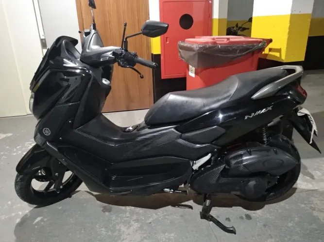 Nmax 160 ano 2018 - moto muito conservada