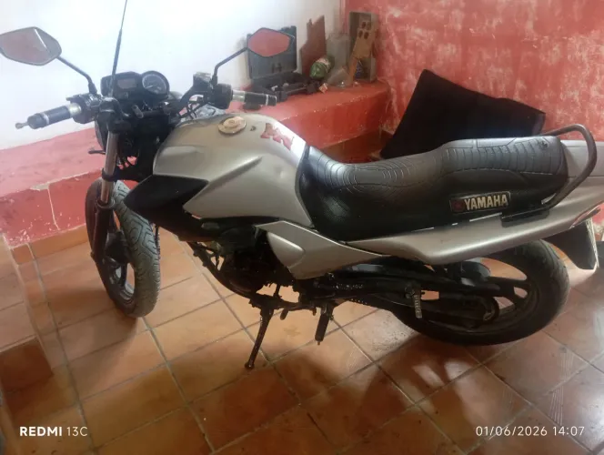 Fazer 250
