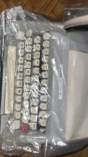 Olivetti Lettera 35 impecável