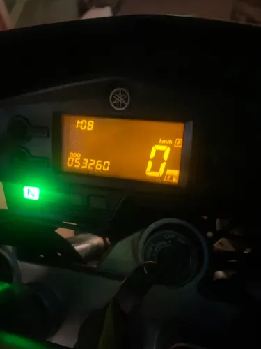 Yamaha Fazer 250 (Ano 2014) em excelente estado de conservação!