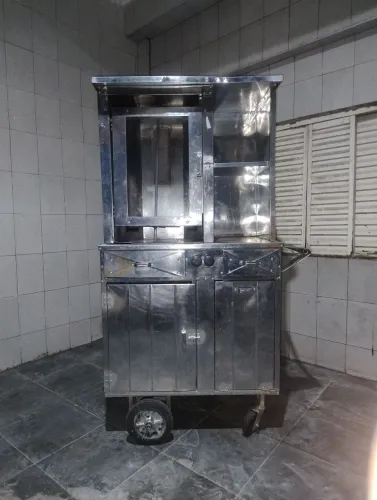 Carrinho de churrasco grego