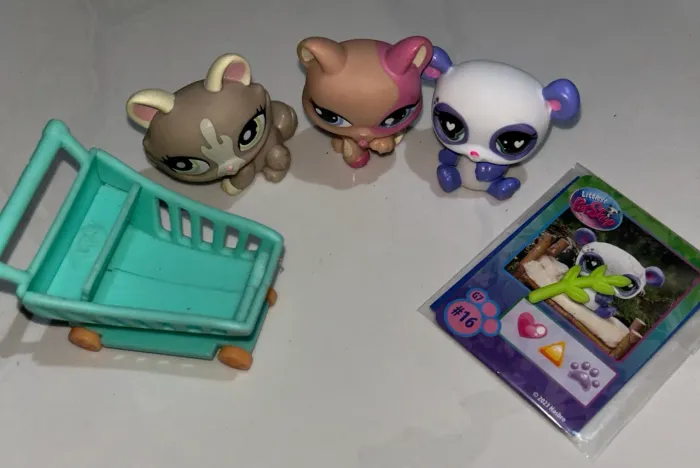 Pequeno lotinho Littlest Pet Shop