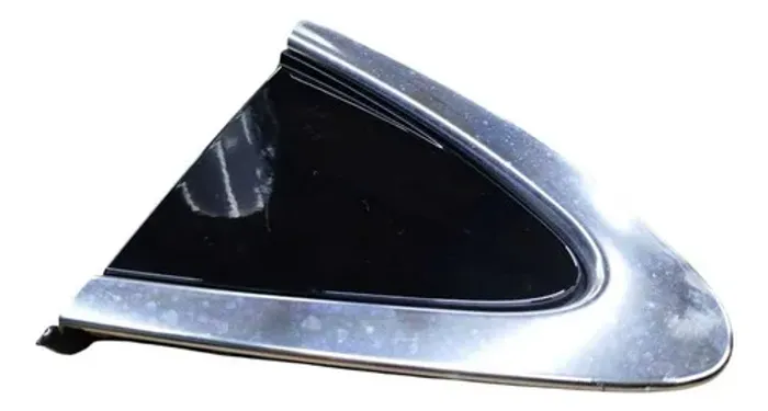 Moldura Externa Porta Chevrolet Cruze 2018 Traseira Direita Prata (cromado)