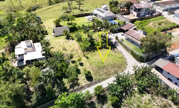 Terreno Urbano com linda vista em Santo Amaro