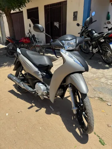 Honda Biz 125 EX/ 125 EX Flex 2024