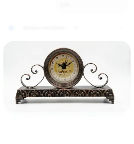 Relógio modelo vintage para decorar ambiente