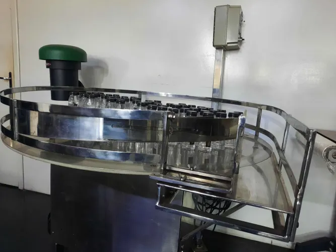 MESA ACUMULADORA EM INOX