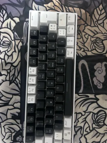 Vendo teclado husky blizzard branco