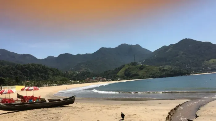 Condomínio fechado com Apoio náutico para lanchas até 20 pés, jets, pranchas e kaiaks